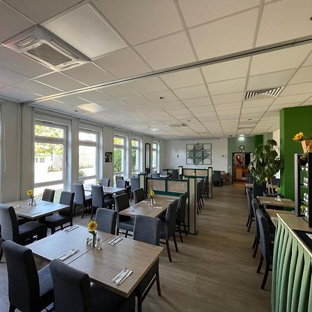 Achat Hotel Monheim Am Rhein Екстер'єр фото